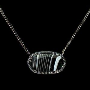 Kendra Scott Dylan Gunmetal Necklace in Black Banded Agate
